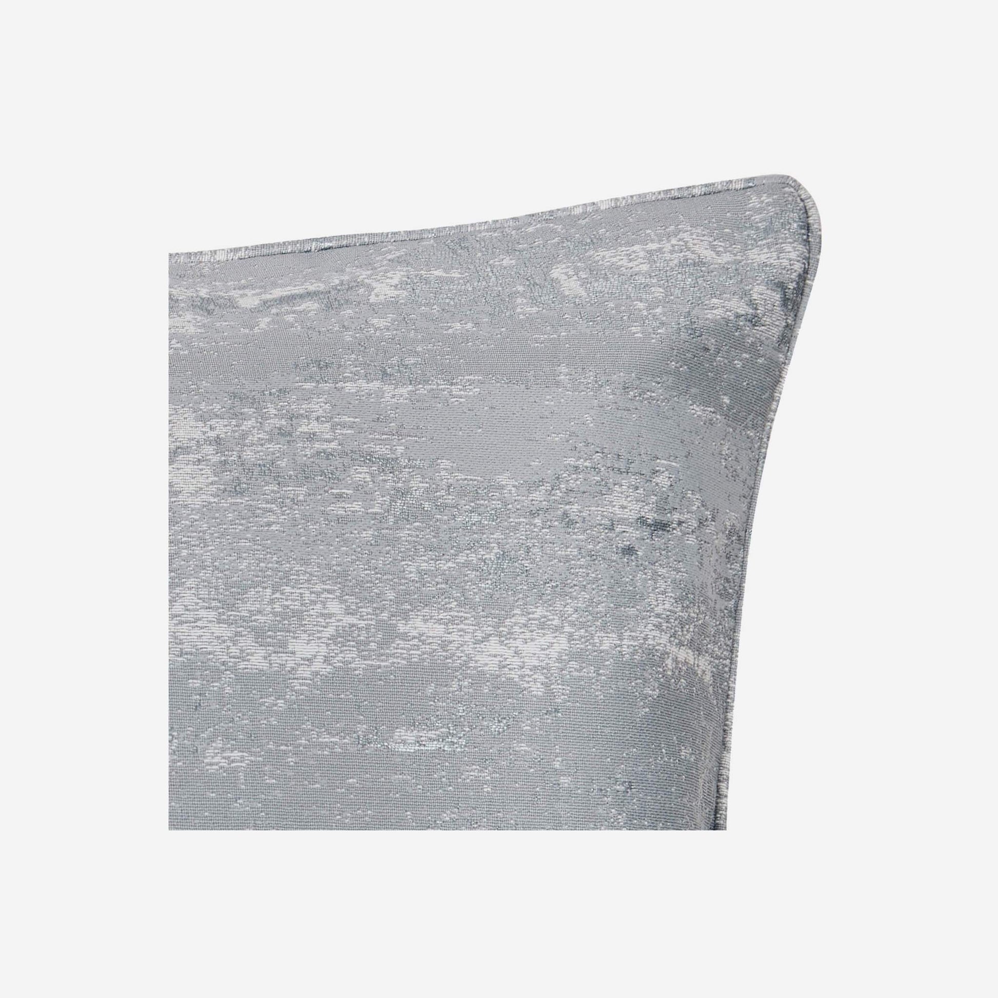 Nova Comforter Set