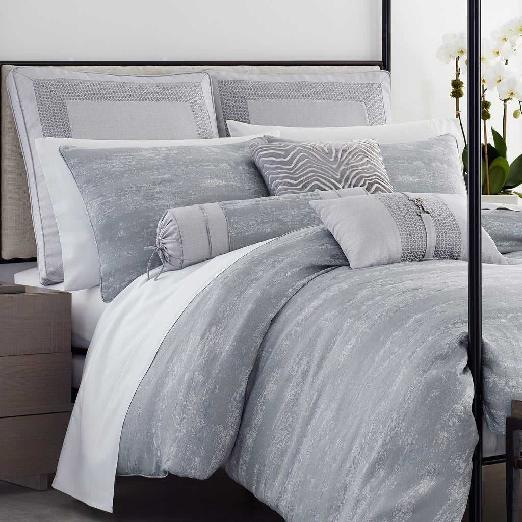 Nova Comforter Set