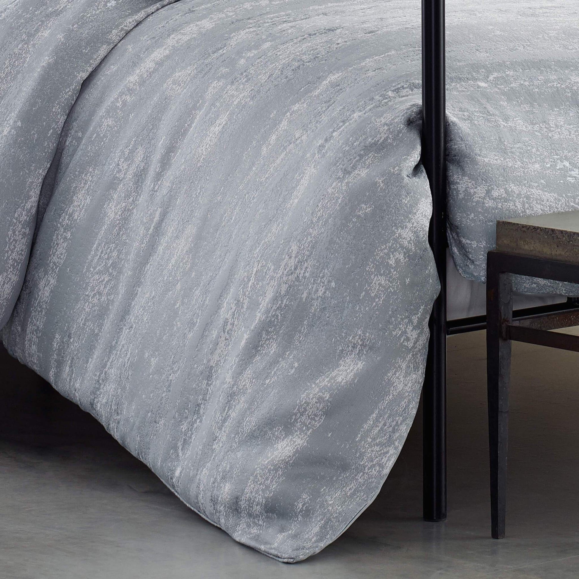 Nova Comforter Set