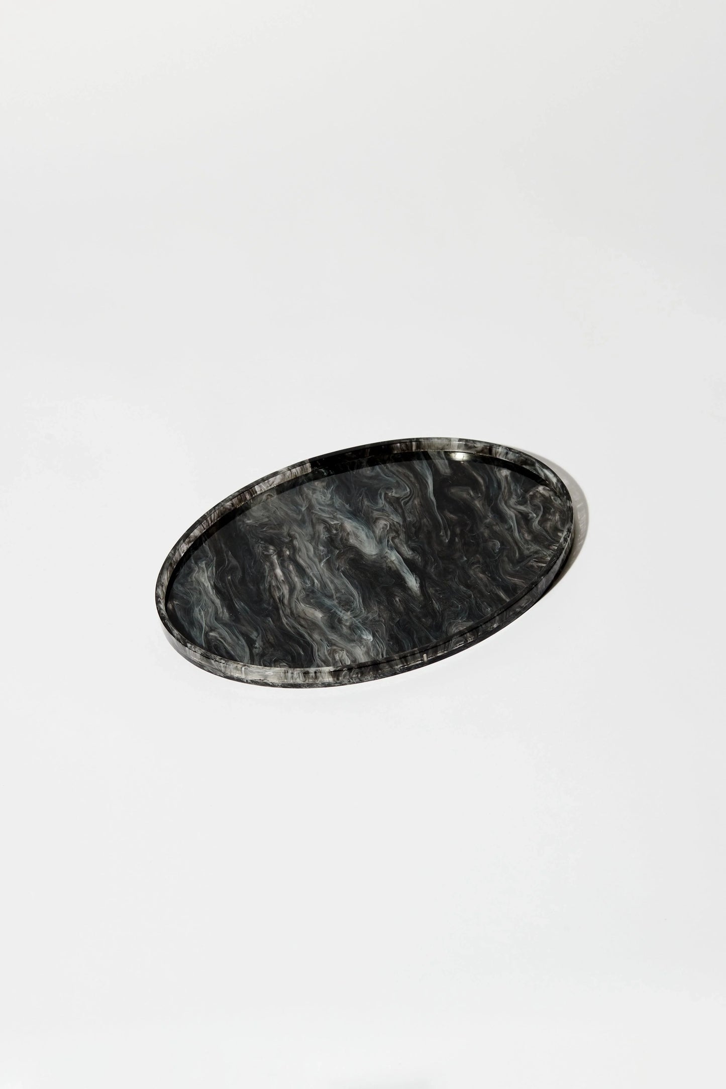 Oval Tray Black and White - Reliquia Jewellery