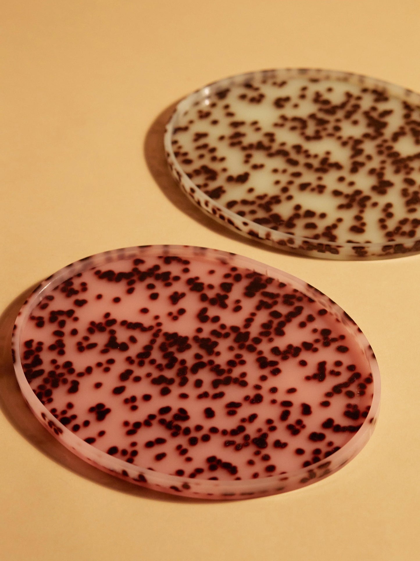 Oval Tray Pink Spots - Reliquia Jewellery